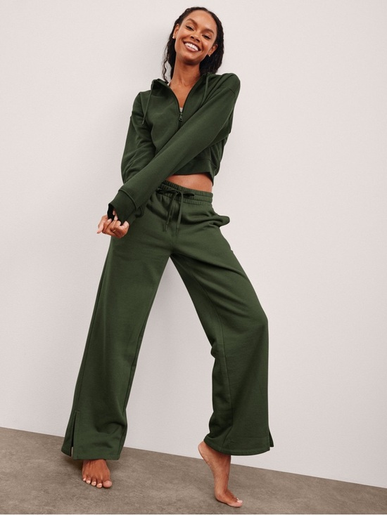 Beyond Yoga Pants - Beyond Yoga LuxeFleece Wide Leg Sweat Pant Dark Olive - M